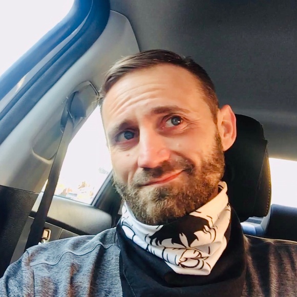 Meet your Posher, Bobby - Picture 1 of 1